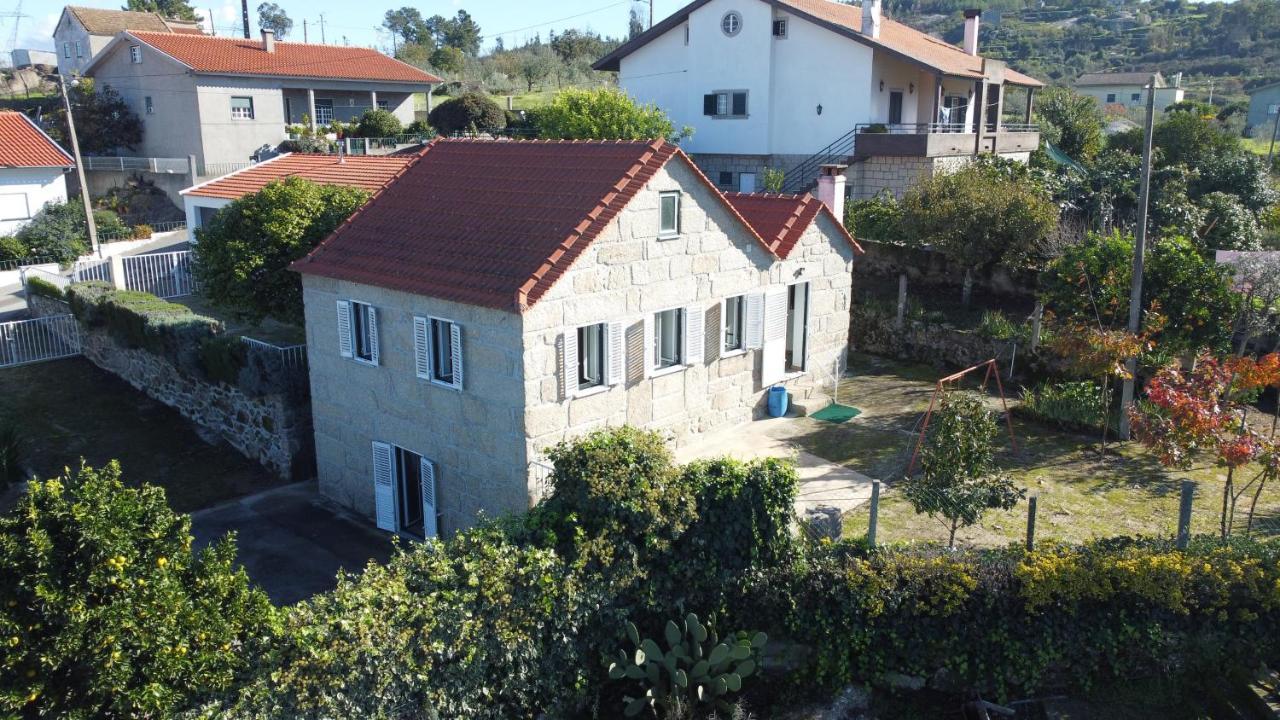 منزل الضيف أوليفيرا دو هوسبيتال  في Casa Do Viso المظهر الخارجي الصورة